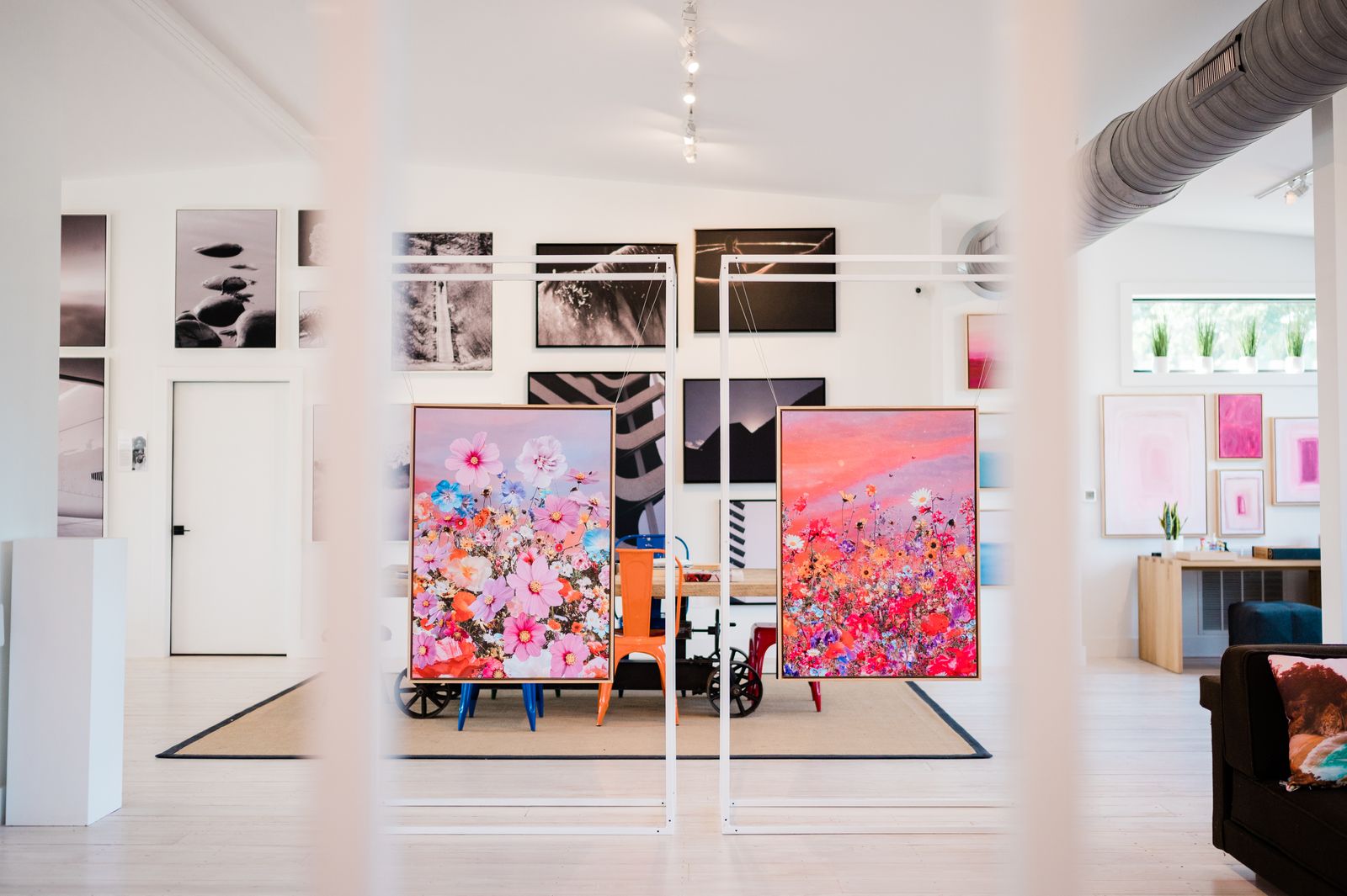Splashworks, one of the HPxD flagships, hosts artists from all over the world in their galleries in addition to their textiles and home furnishings.