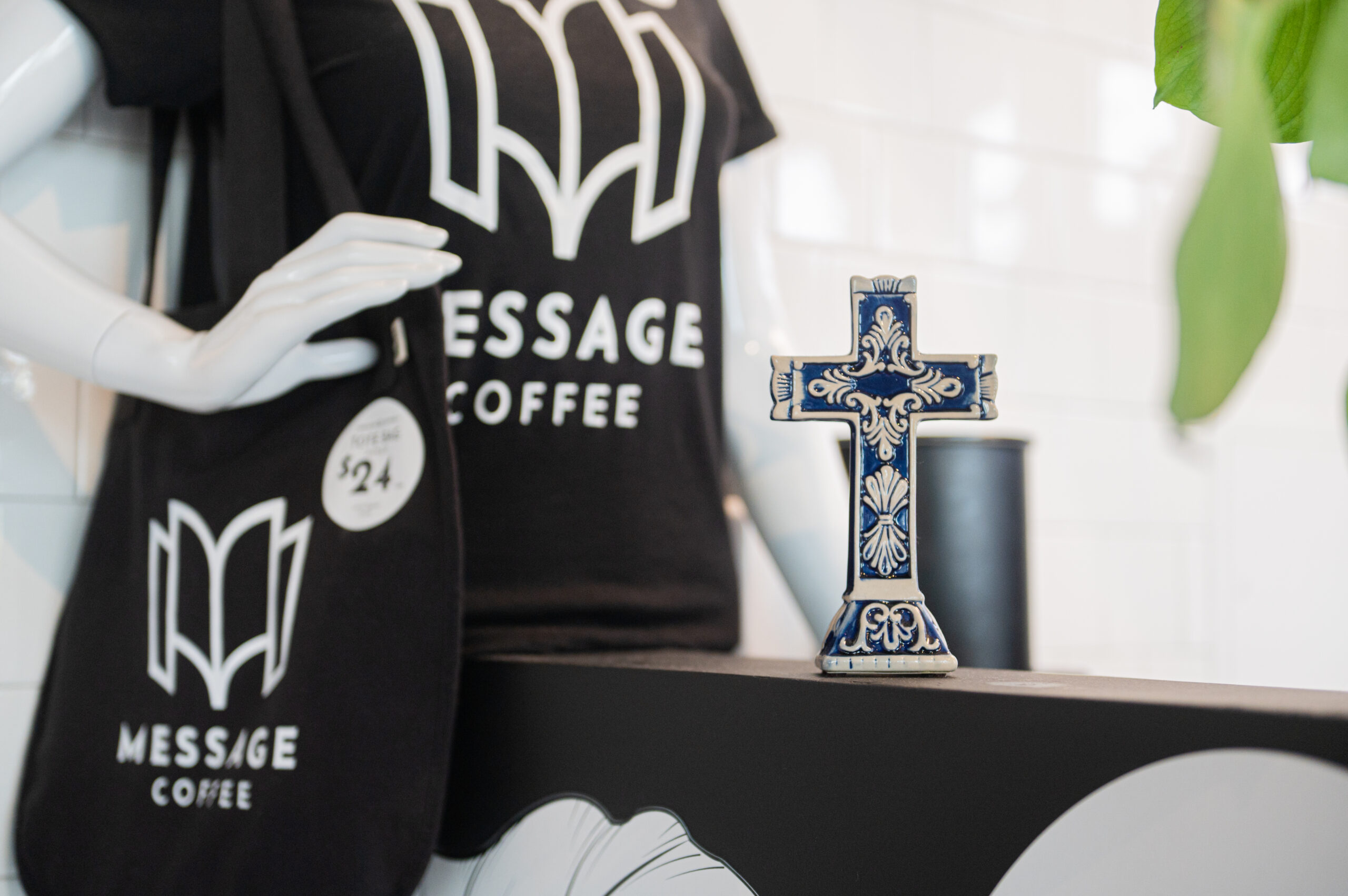 Message Coffee aspires to share Christian love to people of al beliefs and backgrounds.